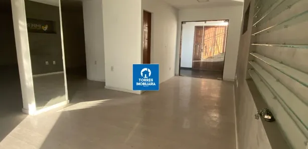 Loja / Salão / Ponto Comercial com 2 Quartos para venda ou aluguel, 167m² no Centro, São Gonçalo
