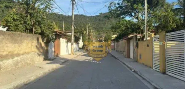 Casa com 2 Quartos para alugar, 240m² no Engenho do Mato, Niterói