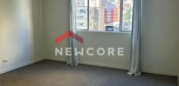 Kitnet à venda, 25m² no Centro, Curitiba