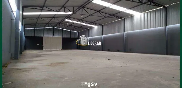 Galpão / Depósito / Armazém à venda, 500m² no Boa Esperança, Santa Luzia