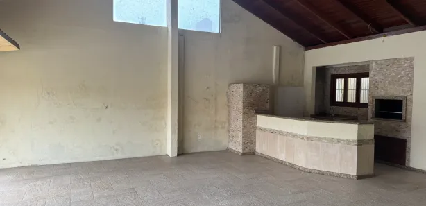 Casa com 3 Quartos para alugar, 100m² no Centro, Tijucas