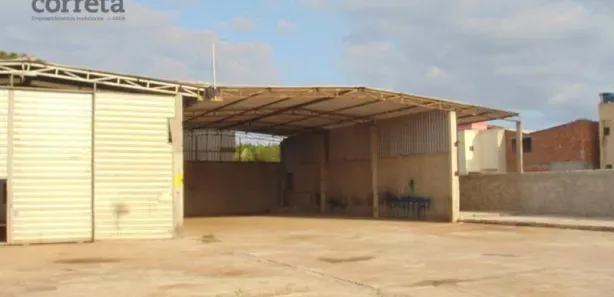 Galpão / Depósito / Armazém para alugar, 500m² no Residencial Praia Âncora, Rio das Ostras