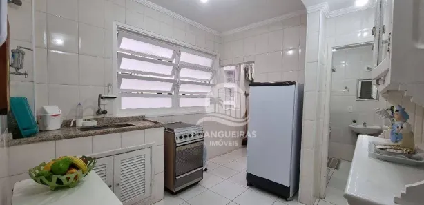 Kitnet para alugar, 40m² no Pitangueiras, Guarujá