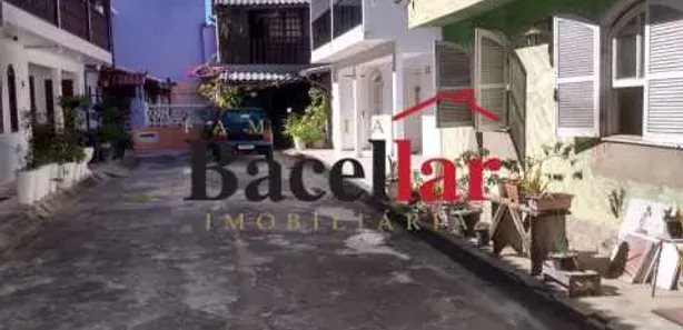 Casa de Vila com 2 Quartos à venda, 63m² no Jardim Flamboyant, Cabo Frio