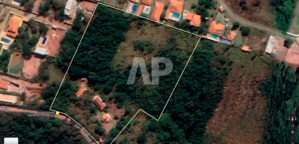 Fazenda / Sítio / Chácara com 3 Quartos à venda, 24200m² no Centro, Mairinque