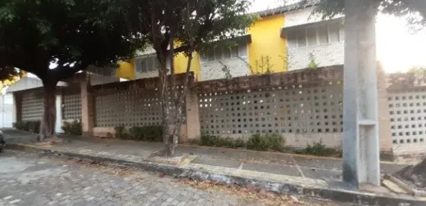 Prédio Inteiro para alugar, 746m² no Ponta Negra, Natal
