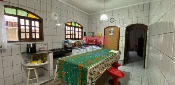 Casa com 3 Quartos à venda, 173m² no Parque São Luis, Cubatão