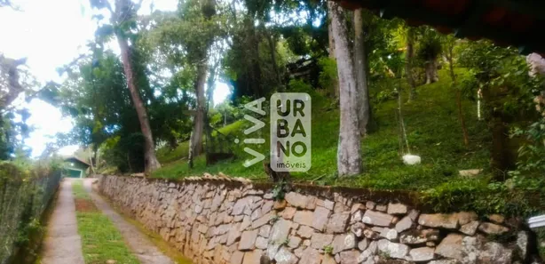 Fazenda / Sítio / Chácara com 2 Quartos à venda, 8000m² no , Piraí