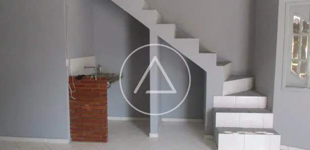 Galpão / Depósito / Armazém para alugar, 420m² no Jardim Miramar, Rio das Ostras