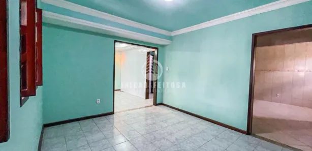 Casa com 4 Quartos à venda, 196m² no Cajazeiras VI, Salvador