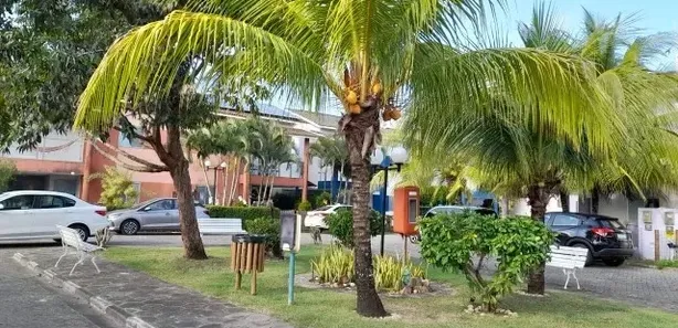 Casa de Condomínio com 4 Quartos à venda, 200m² no Buraquinho, Lauro de Freitas
