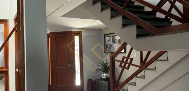 Casa de Condomínio com 3 Quartos para alugar, 230m² no Horto, Campos dos Goytacazes