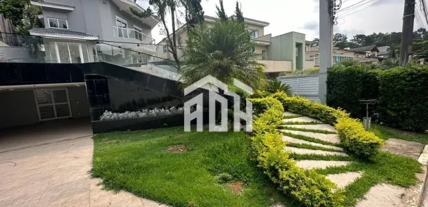 Casa com 4 Quartos para venda ou aluguel, 415m² no Alphaville, Santana de Parnaíba