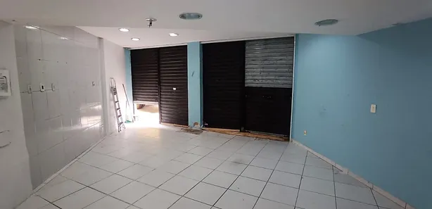 Loja / Salão / Ponto Comercial para alugar, 40m² no Centro, Petrópolis