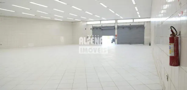 Galpão / Depósito / Armazém à venda, 1300m² no Santa Marta, Ribeirão das Neves
