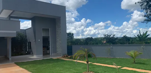 Casa de Condomínio com 3 Quartos para venda ou aluguel, 1810m² no , Bela Vista de Goiás