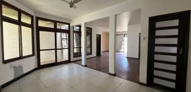 Casa com 4 Quartos à venda, 475m² no São José, Aracaju