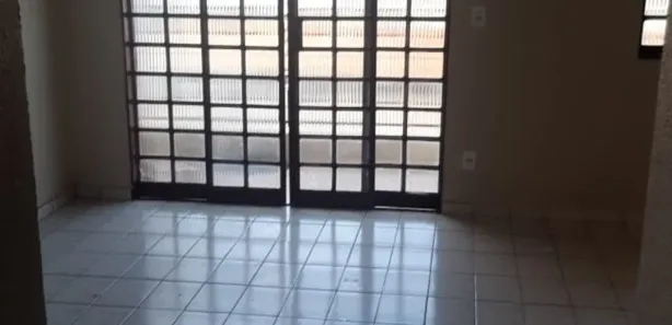 Casa com 8 Quartos à venda, 300m² no Riacho Fundo I, Brasília