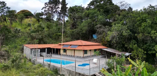 Fazenda / Sítio / Chácara com 2 Quartos à venda, 3100m² no Bom Destino, Santa Luzia