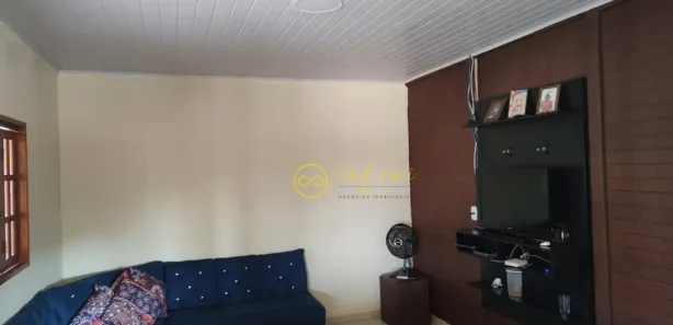 Fazenda / Sítio / Chácara com 3 Quartos à venda, 1500m² no Carafá, Votorantim