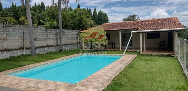 Fazenda / Sítio / Chácara com 4 Quartos à venda, 200m² no Sebandilha, Mairinque