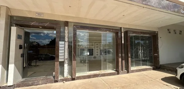 Loja / Salão / Ponto Comercial à venda, 33m² no Região dos Lagos, Brasília