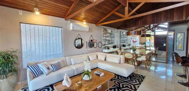 Casa com 3 Quartos à venda, 350m² no Alto dos Pinheiros, Juiz de Fora