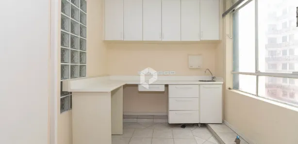 Conjunto Comercial / Sala à venda, 55m² no Centro, Curitiba