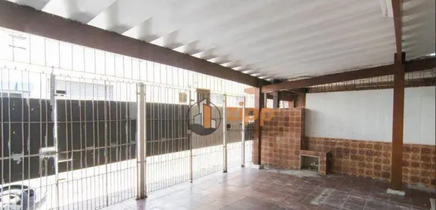 Casa com 3 Quartos para alugar, 160m² no Vila Vitório Mazzei, São Paulo