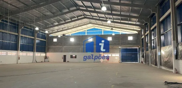 Galpão / Depósito / Armazém para alugar, 1860m² no Centro, Mogi das Cruzes