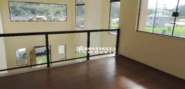 Casa de Condomínio com 3 Quartos para alugar, 222m² no Vargem Grande, Teresópolis