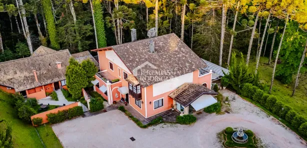 Loja / Salão / Ponto Comercial à venda, 940m² no Capivari, Campos do Jordão