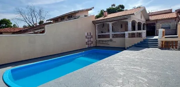 Casa com 4 Quartos à venda, 155m² no Centro, Águas de São Pedro