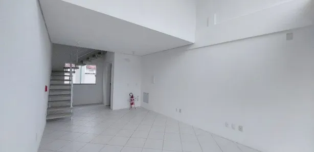 Loja / Salão / Ponto Comercial para alugar, 43m² no Trindade, Florianópolis