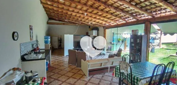 Casa de Condomínio com 4 Quartos à venda, 220m² no Nova Guarapari, Guarapari