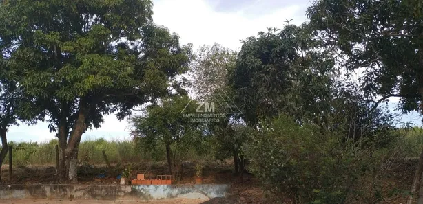 Fazenda / Sítio / Chácara com 2 Quartos à venda, 96800m² no , Capivari
