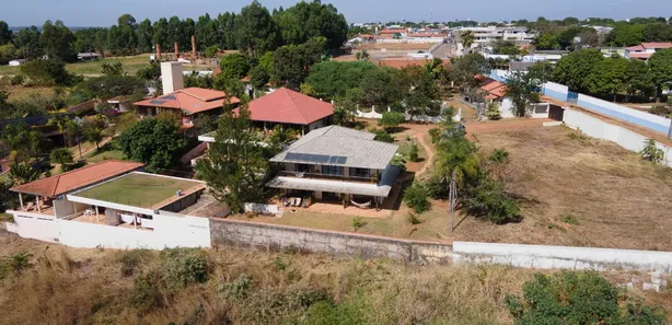 Sobrado com 5 Quartos à venda, 340m² no Abadiânia, Abadiânia