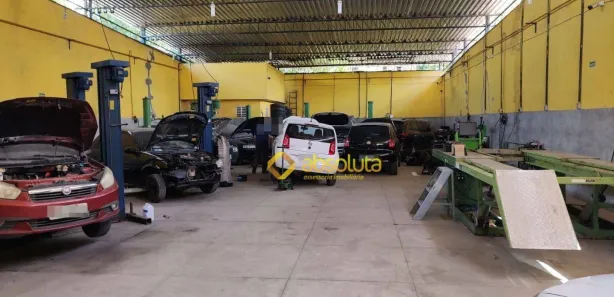 Galpão / Depósito / Armazém para alugar, 590m² no Barro, Recife