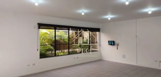 Conjunto Comercial / Sala para alugar, 67m² no Centro, Atibaia