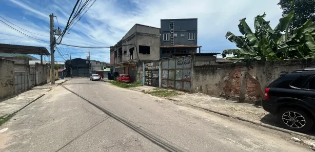 Loja / Salão / Ponto Comercial com 3 Quartos à venda, 642m² no Oliveira, Nova Iguaçu