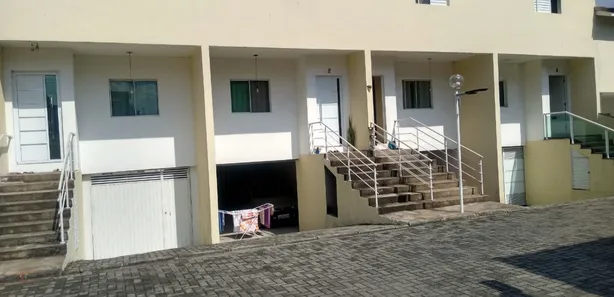 Casa de Condomínio com 2 Quartos à venda, 78m² no Vila São Roberto, Itaquaquecetuba
