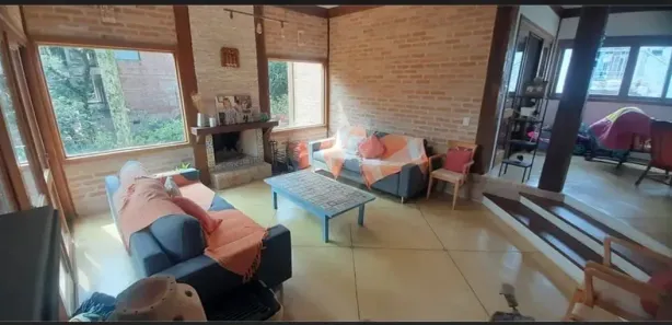 Casa de Condomínio com 5 Quartos para venda ou aluguel, 468m² no Caraguatá, Mairiporã