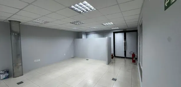 Conjunto Comercial / Sala para alugar, 80m² no Jardim Haruji, Jaguariúna