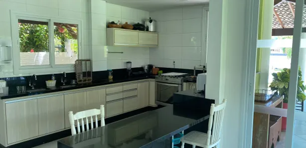 Casa de Condomínio com 8 Quartos à venda, 420m² no Guarajuba (Monte Gordo), Camaçari
