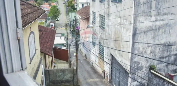 Casa com 1 Quarto à venda, 43m² no Castelanea, Petrópolis