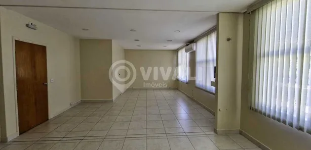 Conjunto Comercial / Sala para alugar, 70m² no Centro, Itatiba
