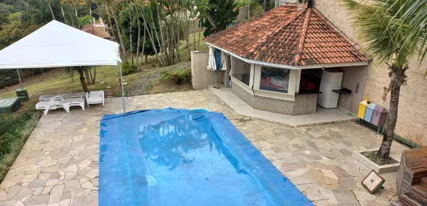 Fazenda / Sítio / Chácara com 5 Quartos à venda, 600m² no , Mairinque