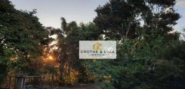 Fazenda / Sítio / Chácara com 2 Quartos à venda, 200m² no Chácara Marambaia, Caçapava