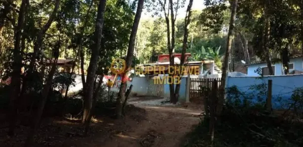 Fazenda / Sítio / Chácara com 3 Quartos à venda, 1400m² no , Nazaré Paulista