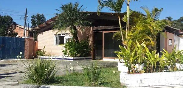 Hotel / Motel / Pousada com 10 Quartos à venda, 2000m² no Boracéia, São Sebastião